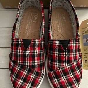 TOMS Kids Red and Black Plaid Sneakers youth size 3Y
